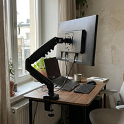 Monitor Arm - small apartment